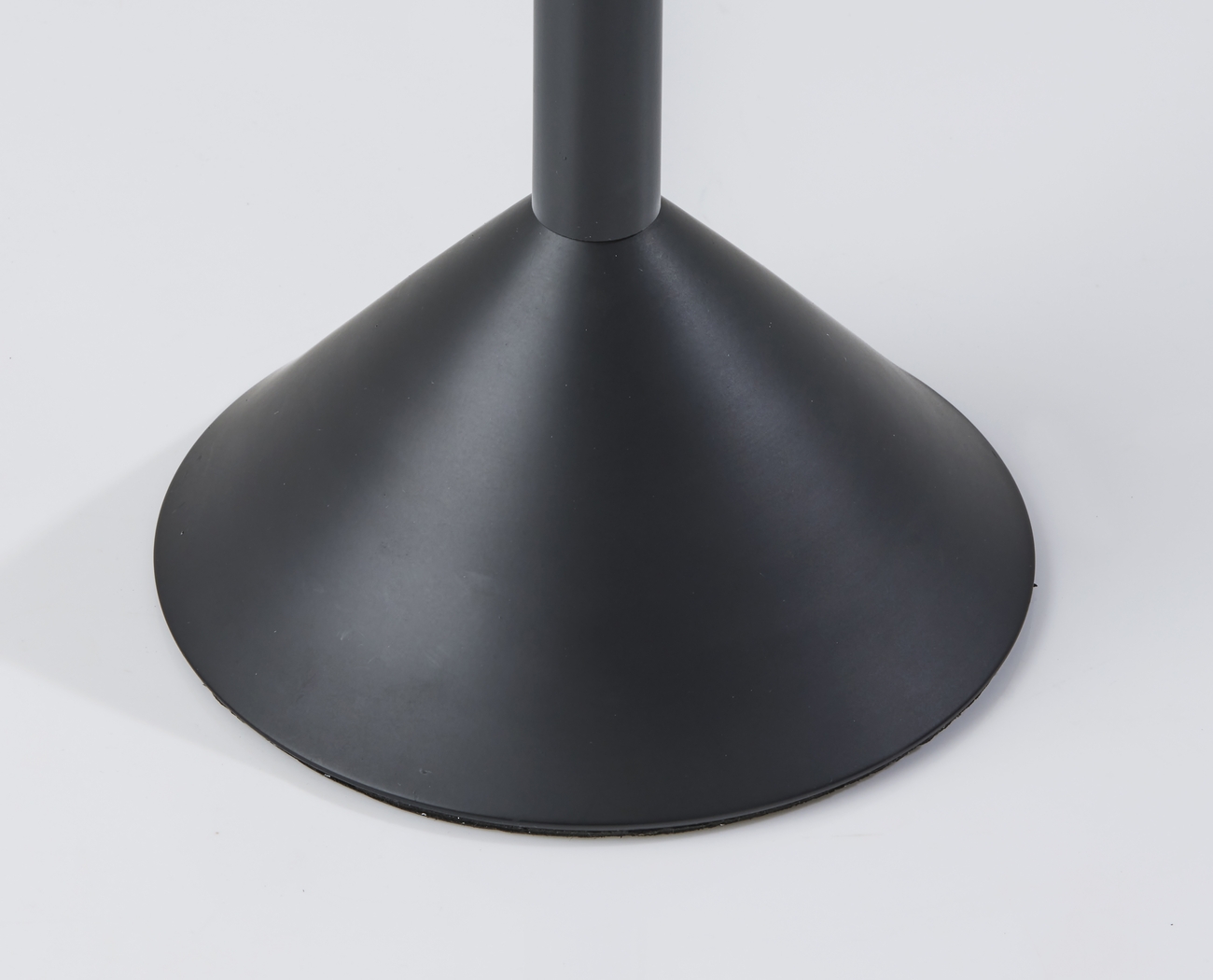 Kids Baleek Black Floor Lamp - Thumbnail - Image 3