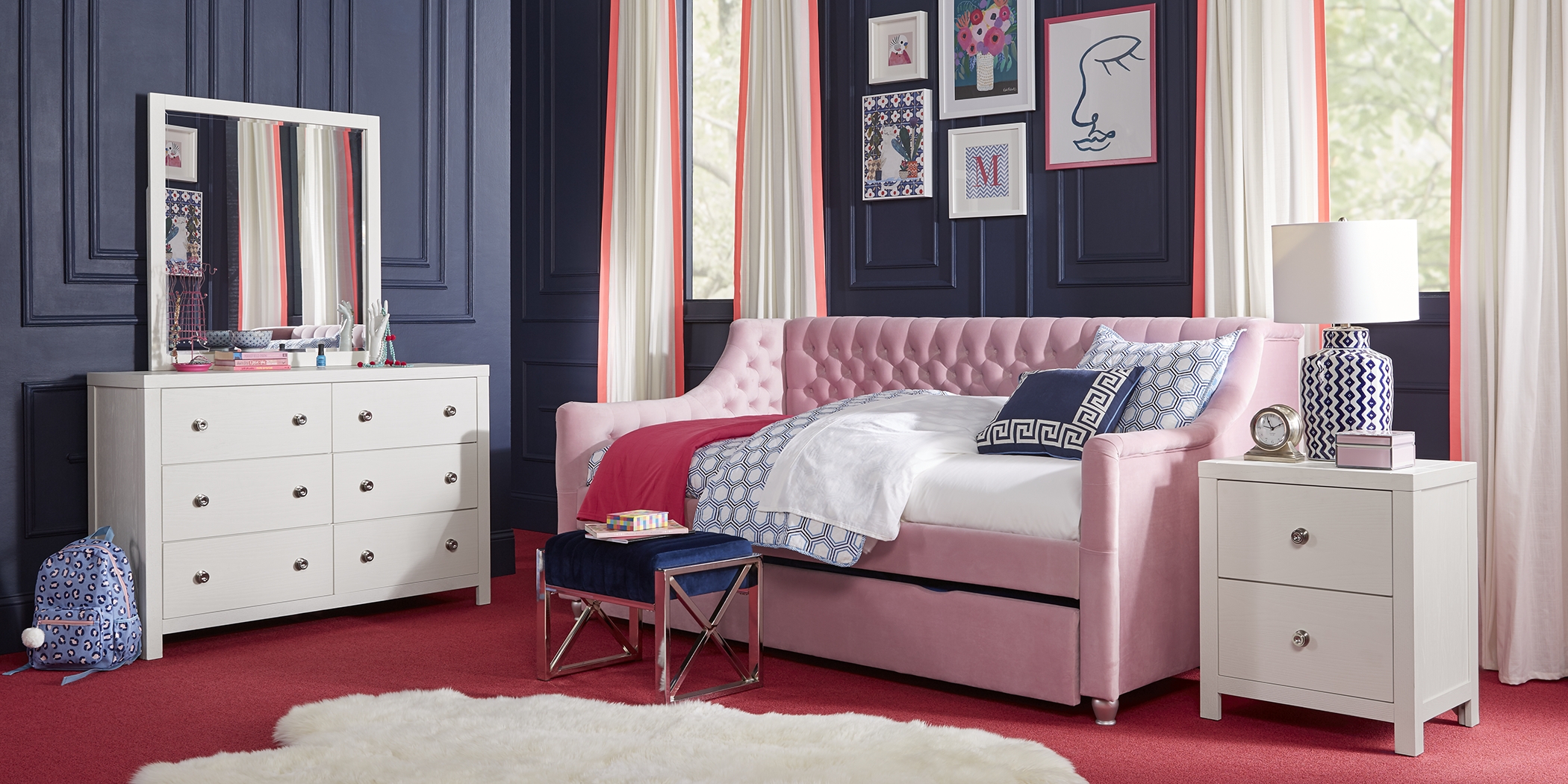 Kids Barringer Place White 5 Pc Bedroom with Alena Upholstered Daybed - Thumbnail - Image 1