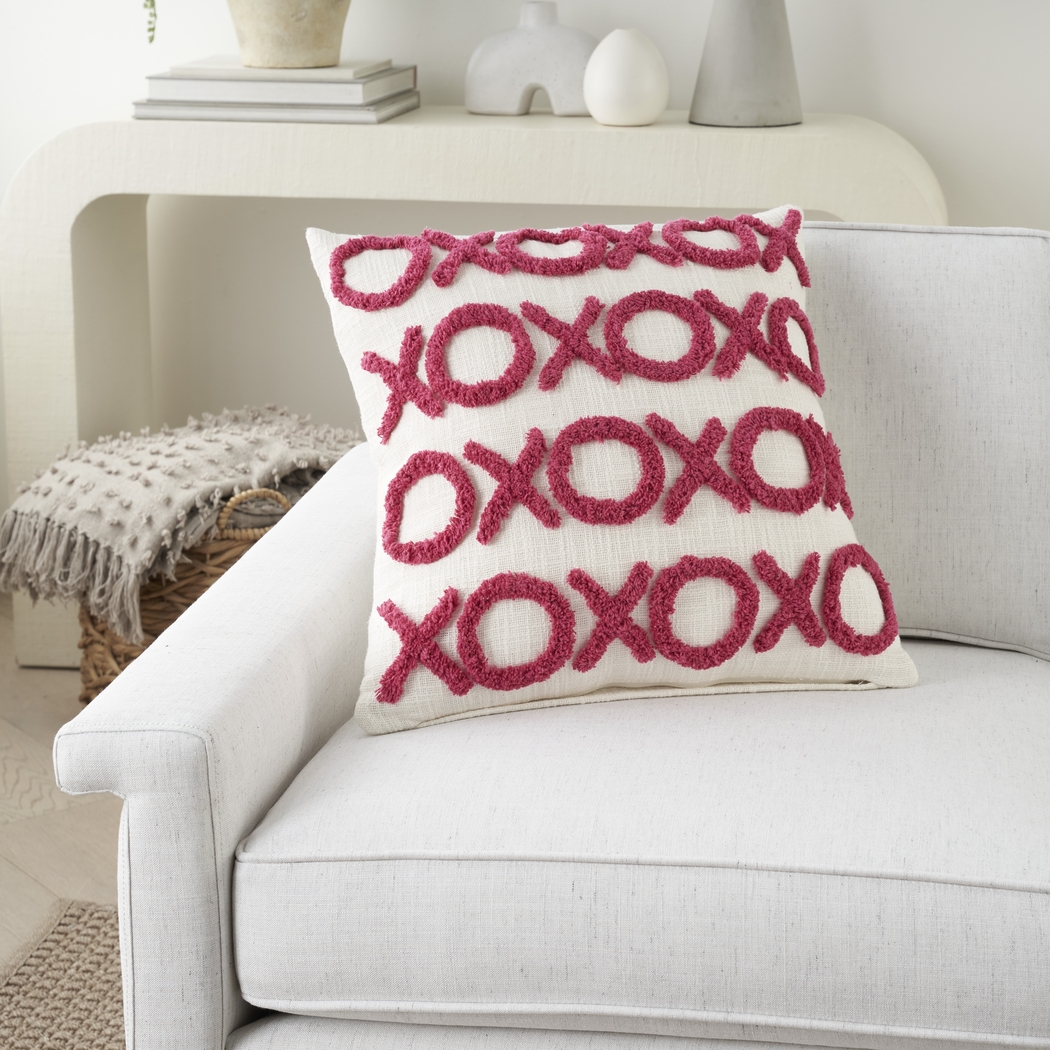 Kids Besos Lane Pink Throw Pillow - Thumbnail - Image 4