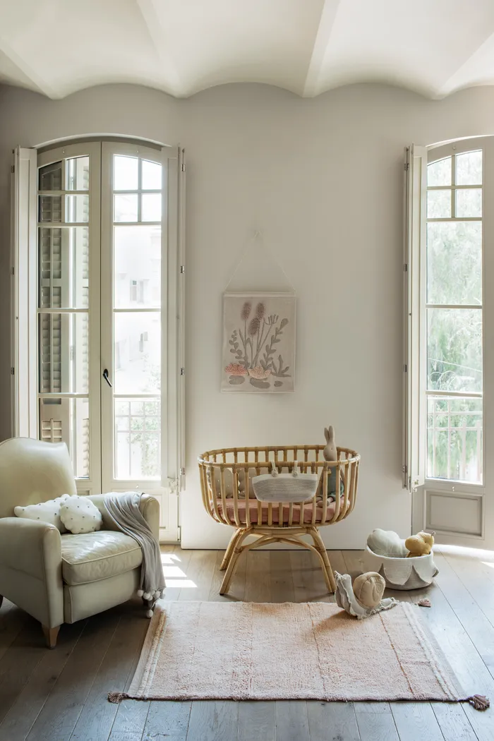 Kids Bloom Rose 3' x 4'3 Machine Washable Rug - Thumbnail - Image 4