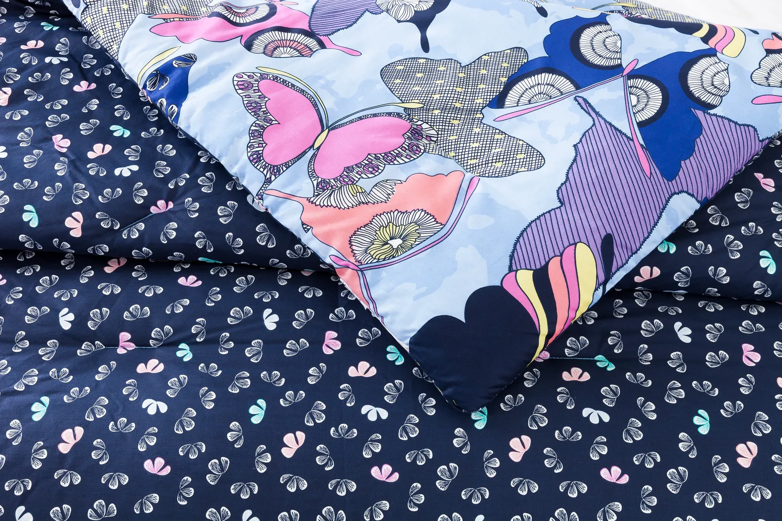 Kids Butterfly Collage Blue 2 Pc Twin/Twin XL Comforter Set - Thumbnail - Image 2