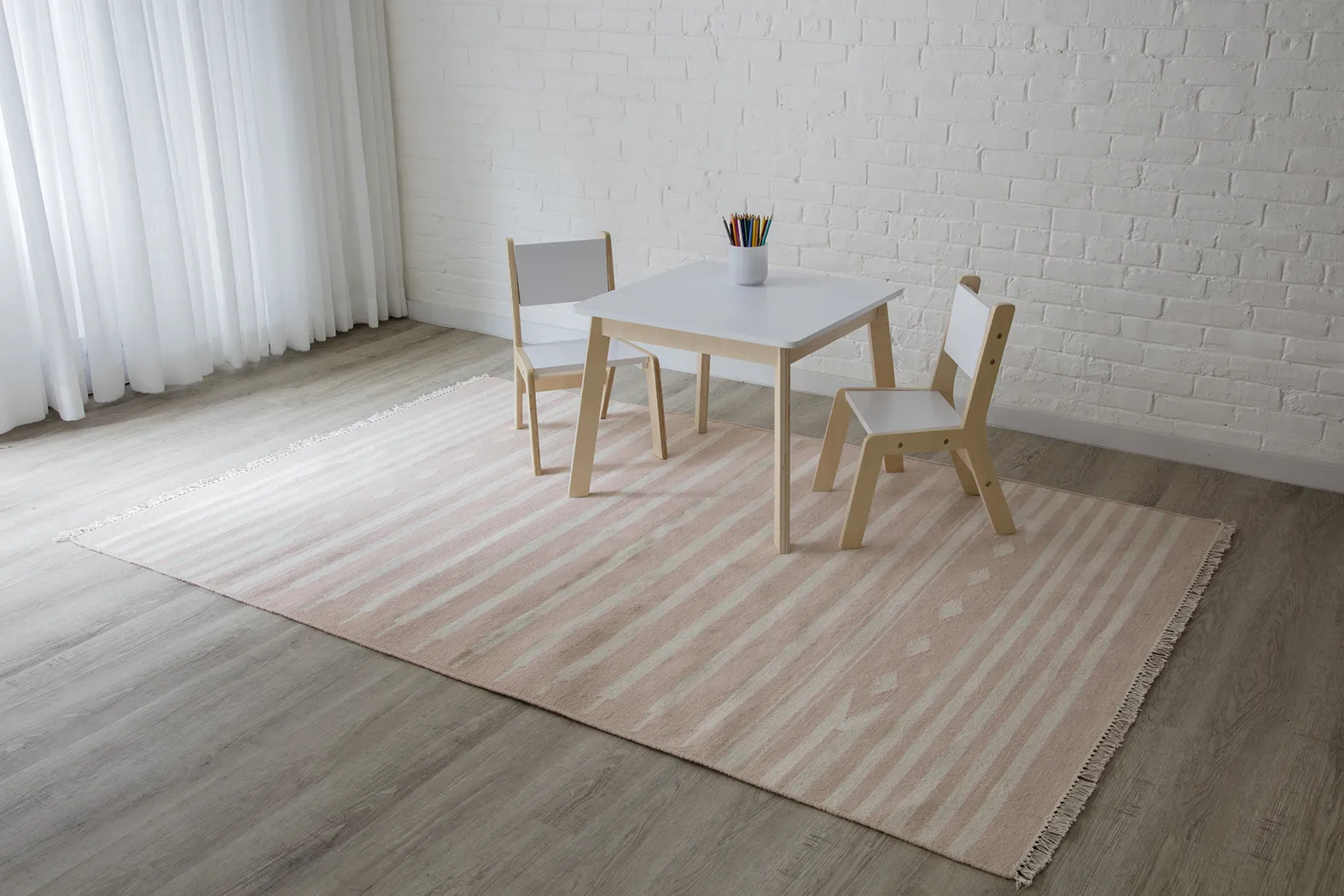 Kids Calm Pastel Pink 5' x 7'6 Rug - Thumbnail - Image 7