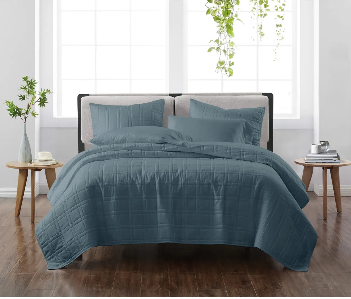 Kids Candy Colors Navy Twin Quilt Set - Thumbnail - Image 1