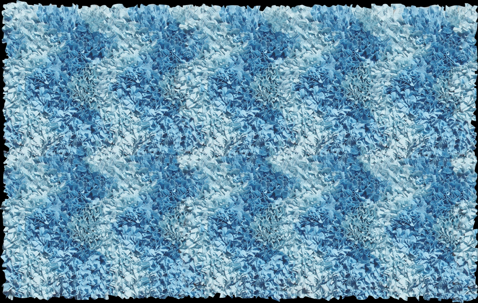 Kids Chevy Fluff Blue 2'7 x 4'7 Rug - Thumbnail - Image 1