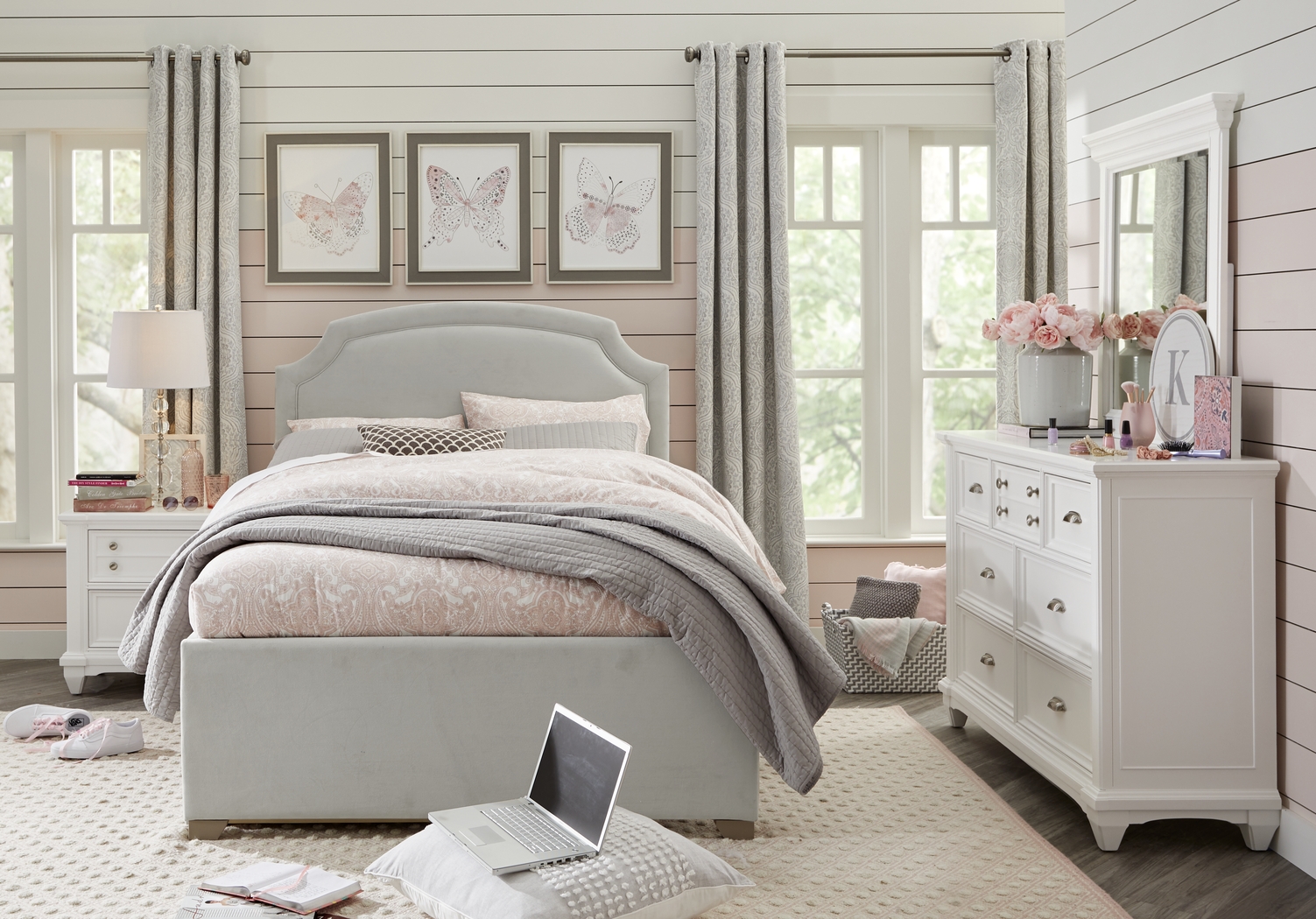 Kids Hilton Head White 5 Pc Bedroom with Dakotah Gray Full Upholstered Bed - Thumbnail - Image 3