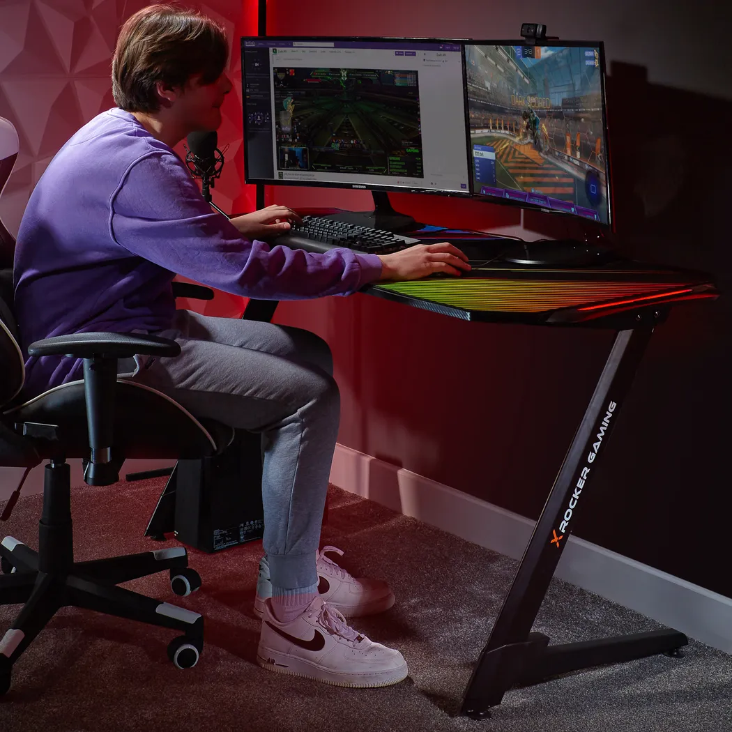 Kids Dotrax Black Gaming Desk - Thumbnail - Image 6