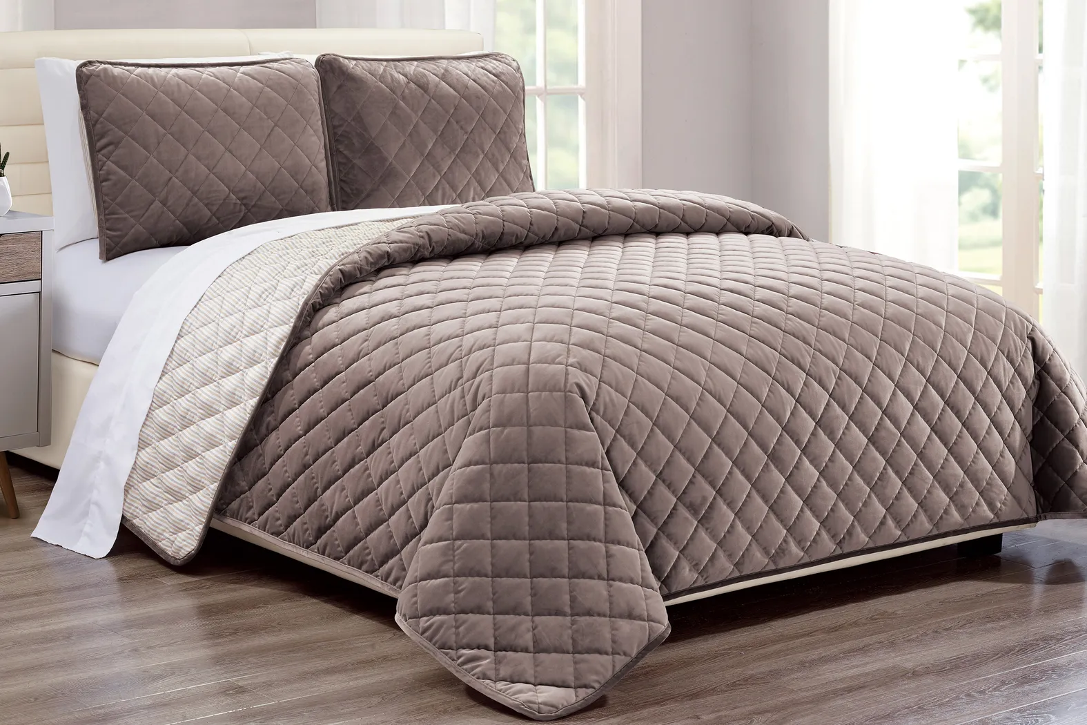 Kids Earthy Tones Taupe 2 Pc Twin Comforter Set - Thumbnail - Image 1