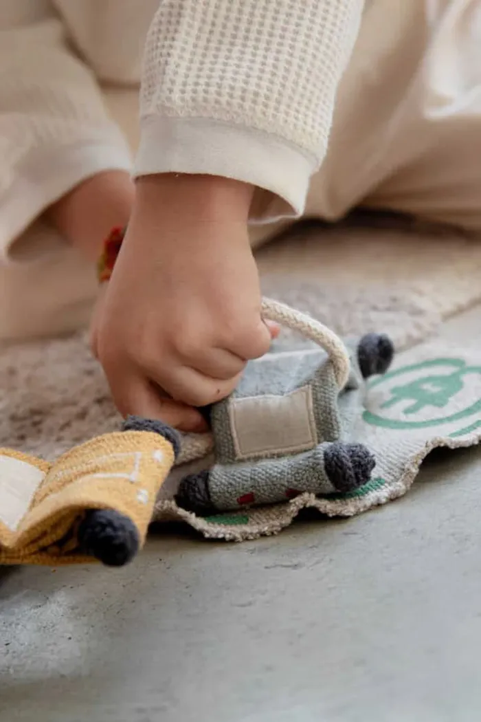 Kids Eco-City Beige 6'7 x 9'10 Machine Washable Rug - Thumbnail - Image 9
