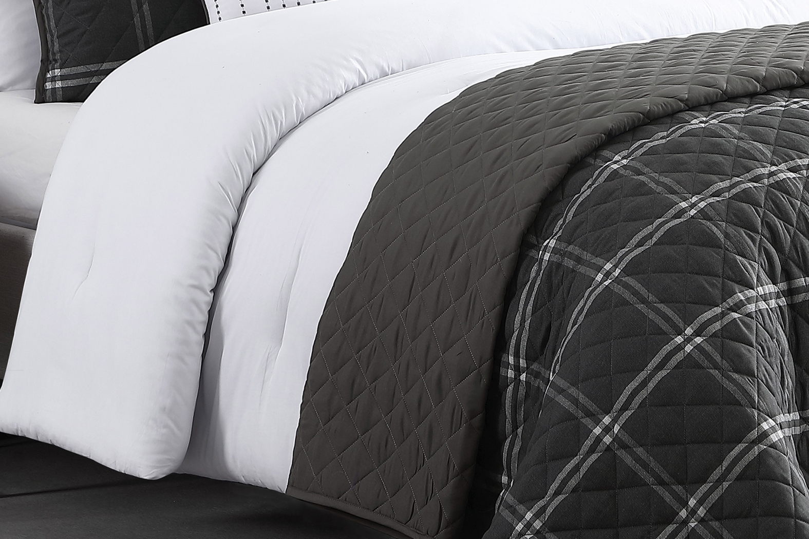 Kids Formal Simplicity Black 6 Pc Twin Comforter Set - Thumbnail - Image 4