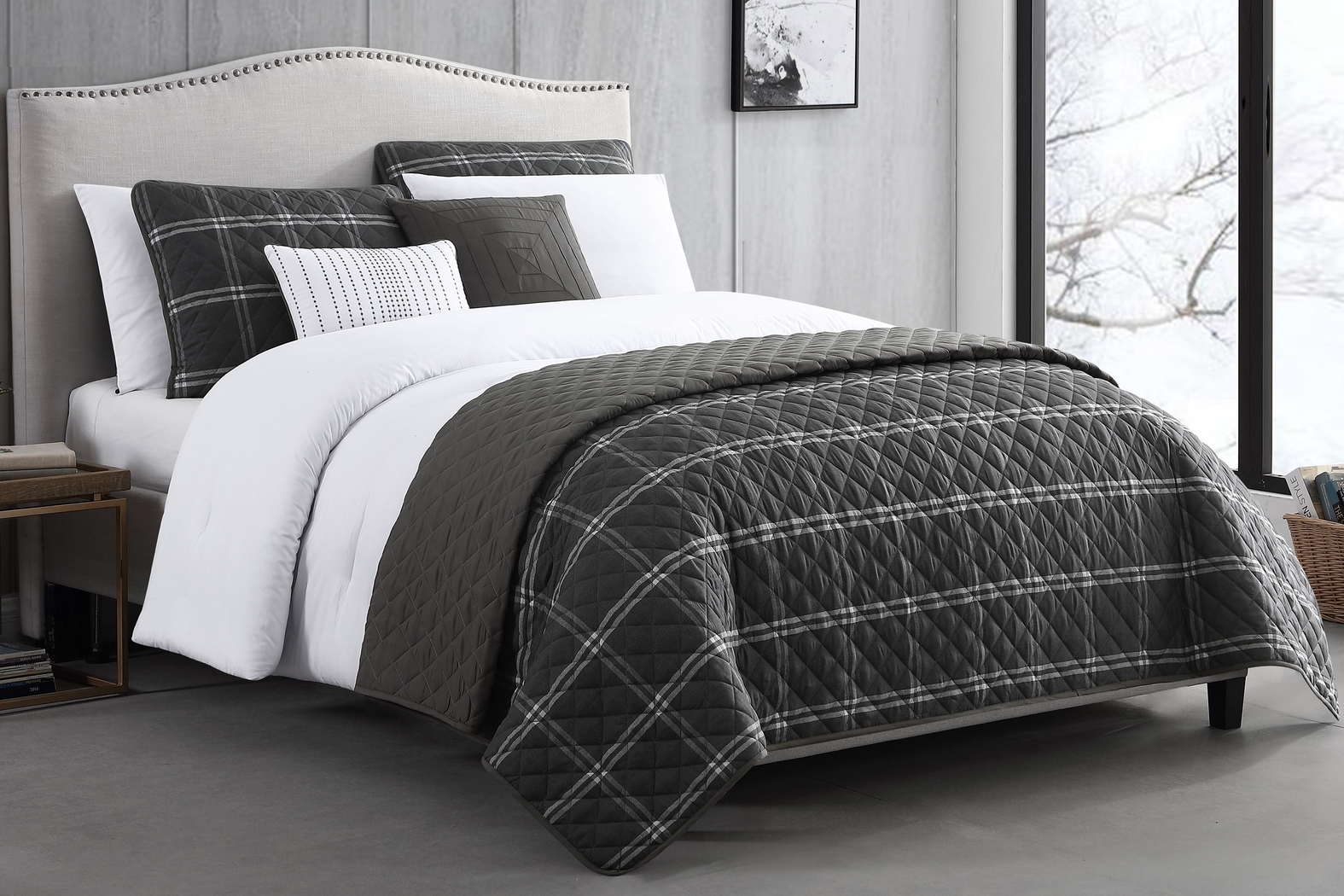 Kids Formal Simplicity Black 8 Pc Full/Queen Comforter Set - Thumbnail - Image 1