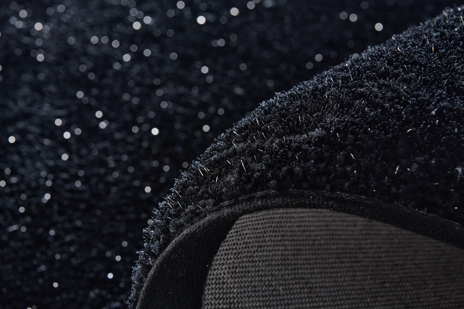 Kids Fur Love Black 5' Heart Shaped Rug - Thumbnail - Image 4