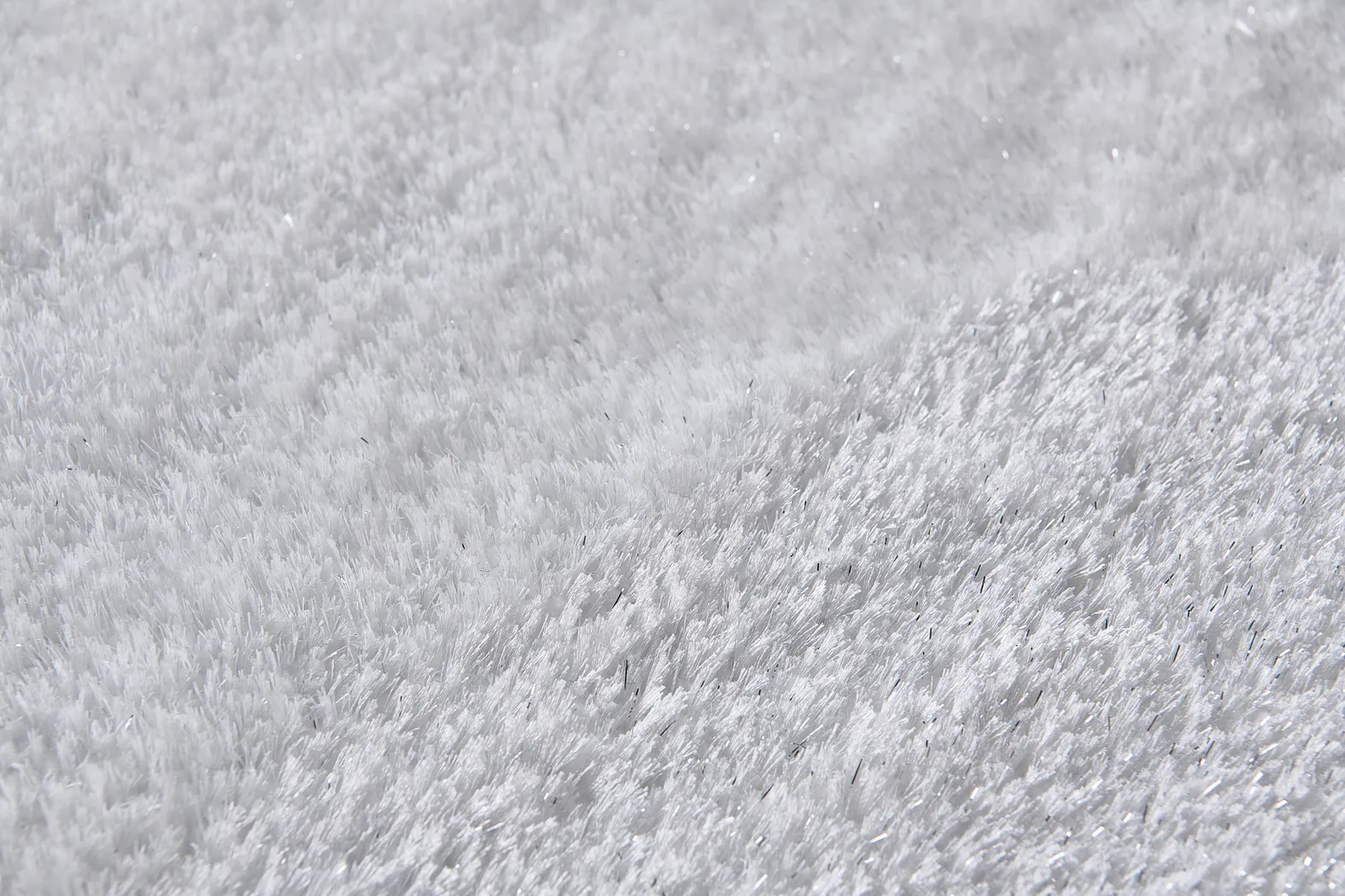 Kids Fur Love White 5' Heart Shaped Rug - Thumbnail - Image 3