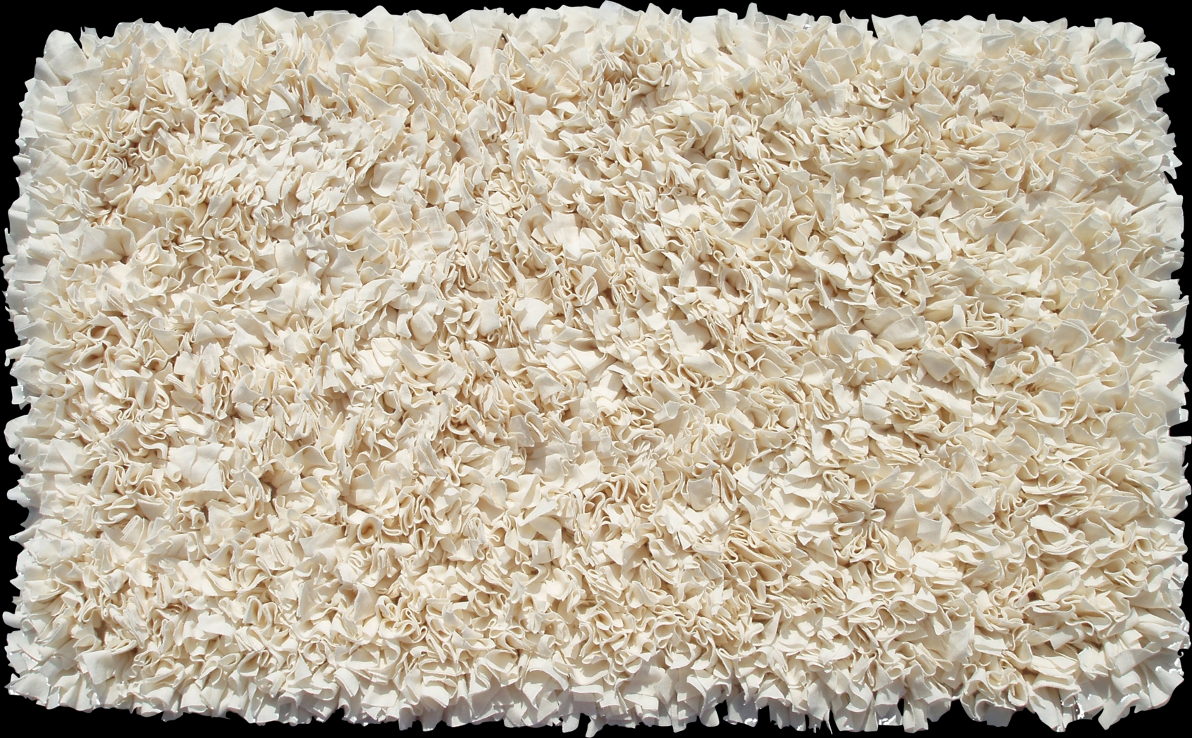 Kids Fuzzy Clouds Cream 4'7 x 7'7 Rug - Thumbnail - Image 1