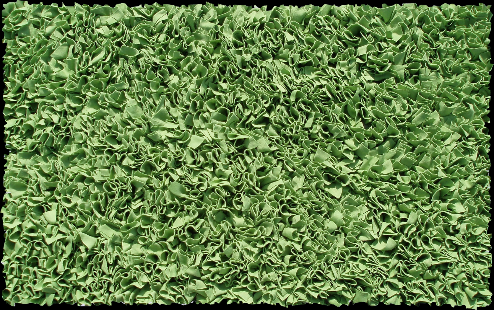 Kids Fuzzy Clouds Lime 4'7 x 7'7 Rug - Thumbnail - Image 1