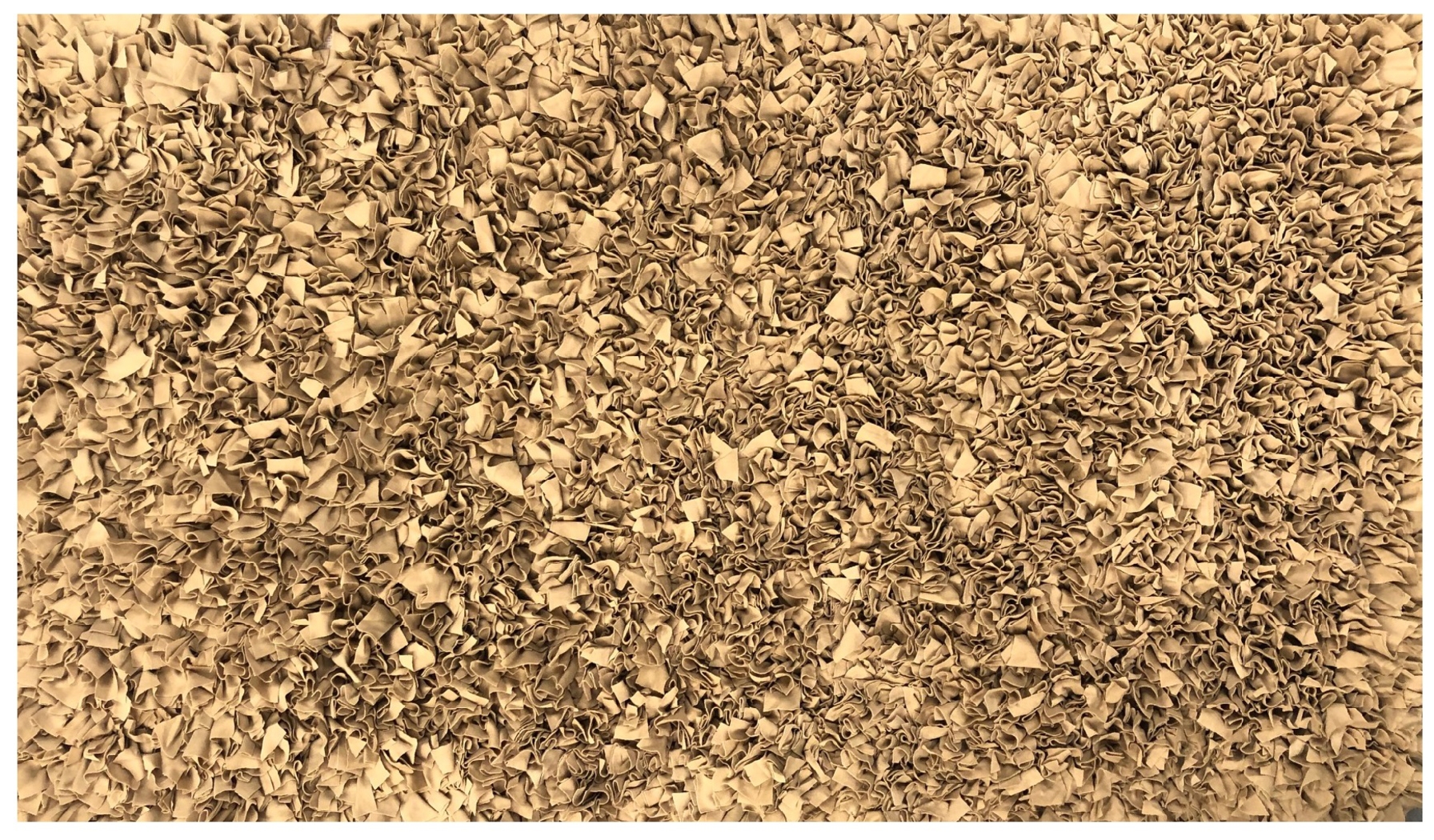 Kids Fuzzy Clouds Natural 4'7 x 7'7 Rug - Thumbnail - Image 1