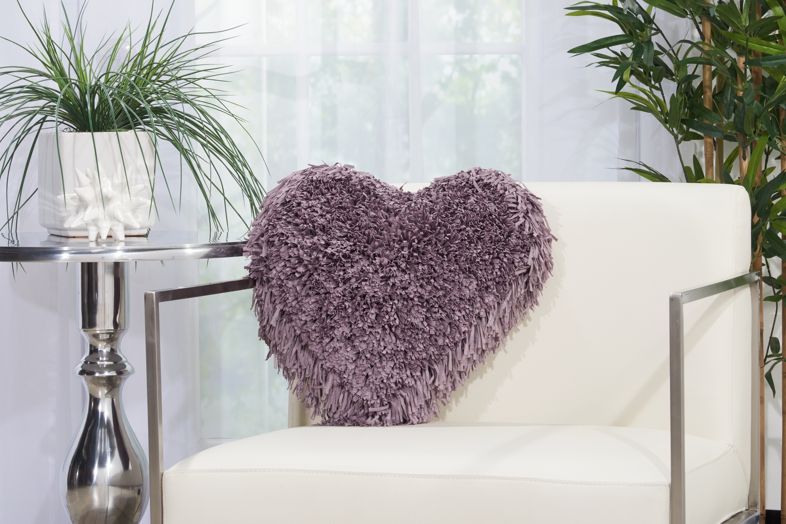 Kids Fuzzy Heart Lavender Accent Pillow - Thumbnail - Image 3