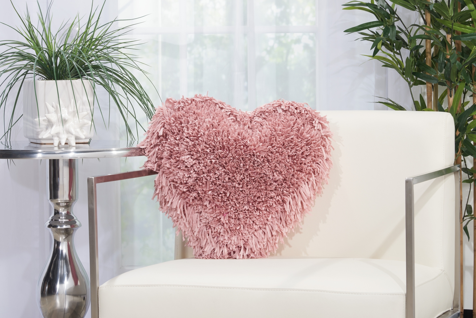 Kids Fuzzy Heart Pink Accent Pillow - Thumbnail - Image 2