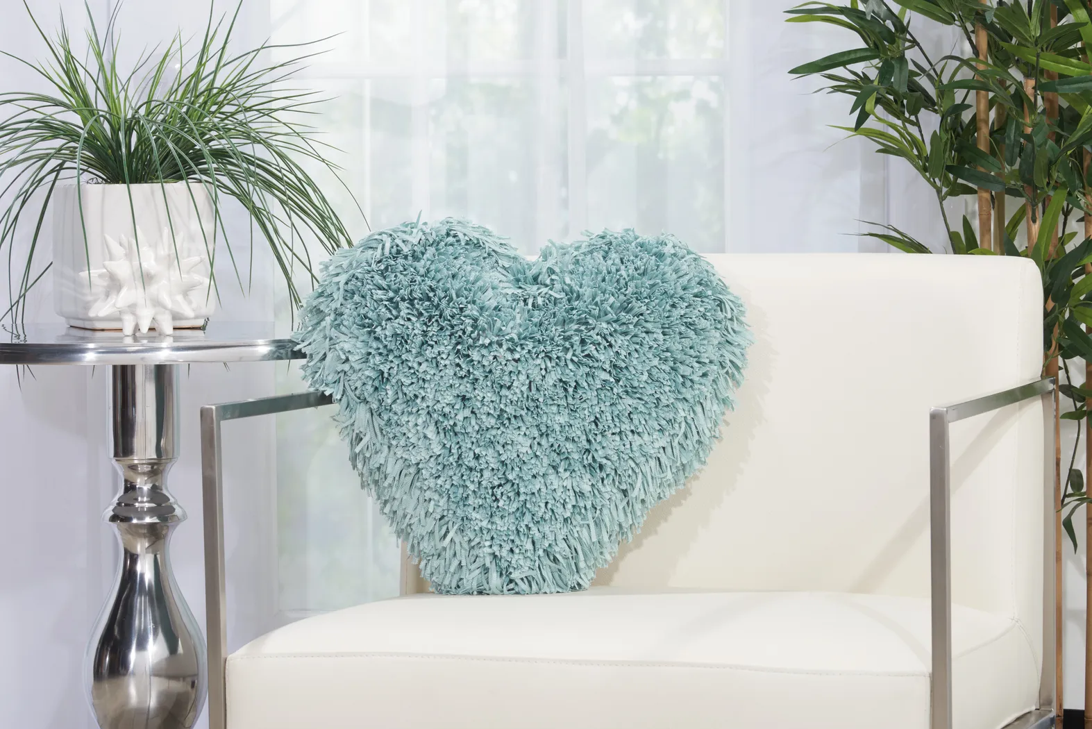 Kids Fuzzy Heart Teal Accent Pillow - Thumbnail - Image 3
