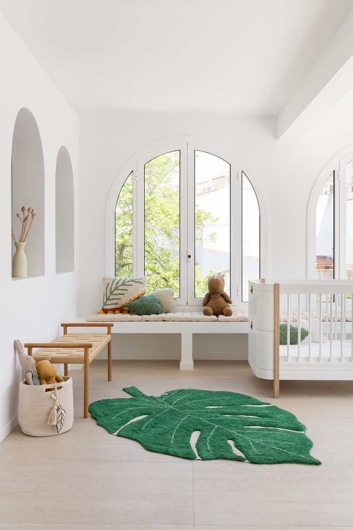 Kids Green 4' x 5'3 Monstera Leaf Machine Washable Rug - Thumbnail - Image 3