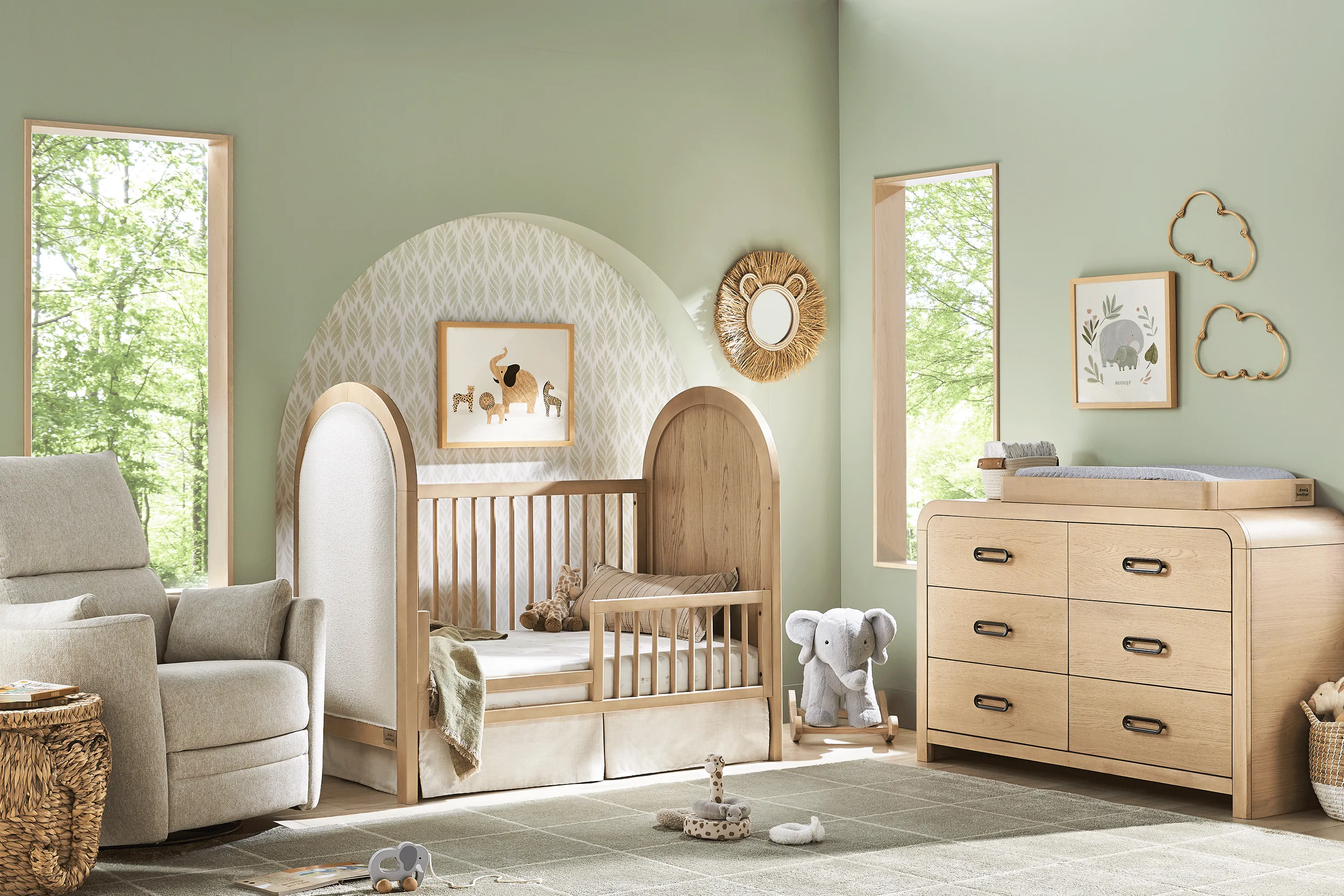 Kids Hidden Hills Light Oak 3-in-1 Convertible Crib with Toddler Rail - Thumbnail - Image 3