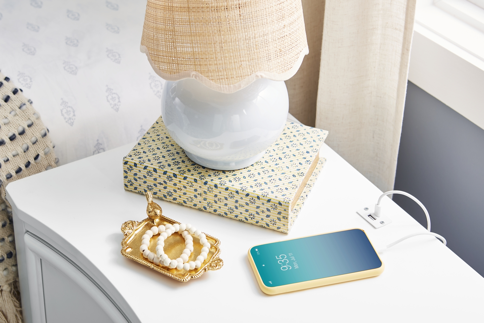 Kids Jaclyn Lane White Nightstand - Thumbnail - Image 3