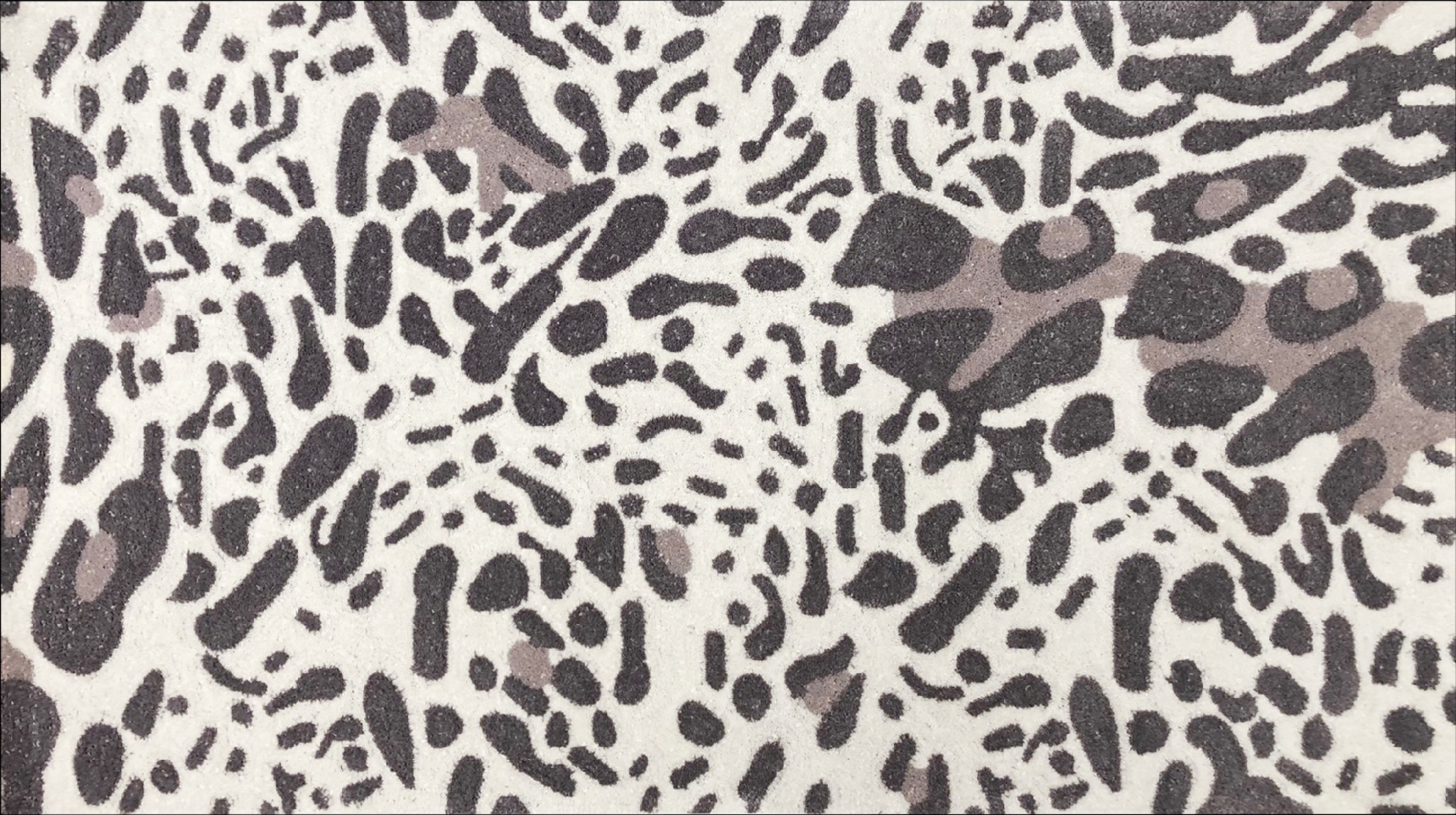 Kids Jungle Safari Gray 2'8 x 4'8 Rug - Thumbnail - Image 1