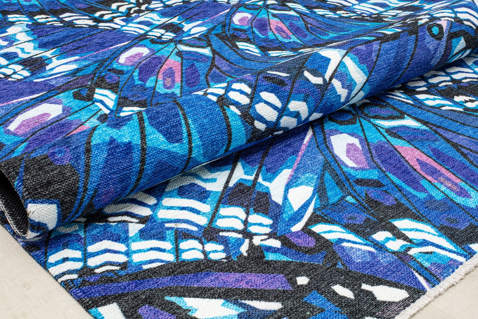 Kids Kapenyi Blue 5'3 x 7' Rug - Thumbnail - Image 4