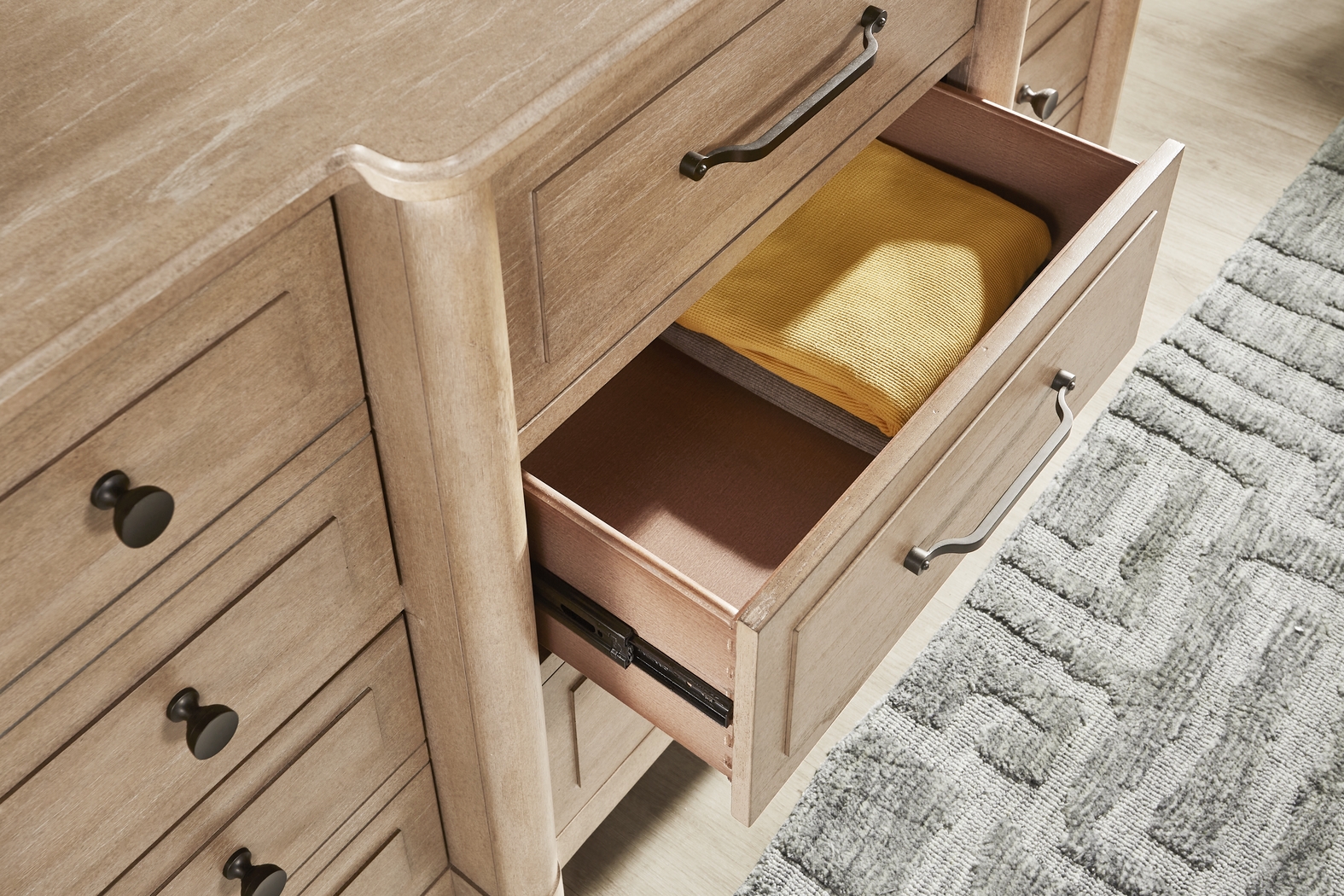 Kids Lindbrook Sand Dresser - Thumbnail - Image 4