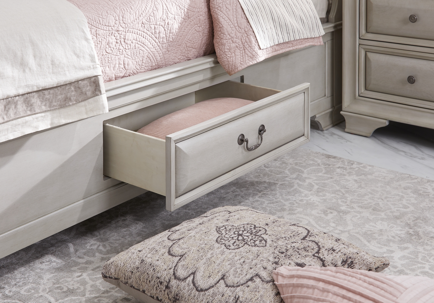 Kids Mill Valley Jr. Washed White Twin Storage Bedroom - Thumbnail - Image 7