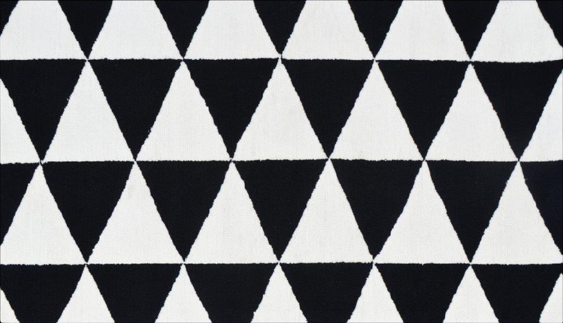 Kids Mod Mood Black/White 2'8 x 4'8 Rug - Thumbnail - Image 1