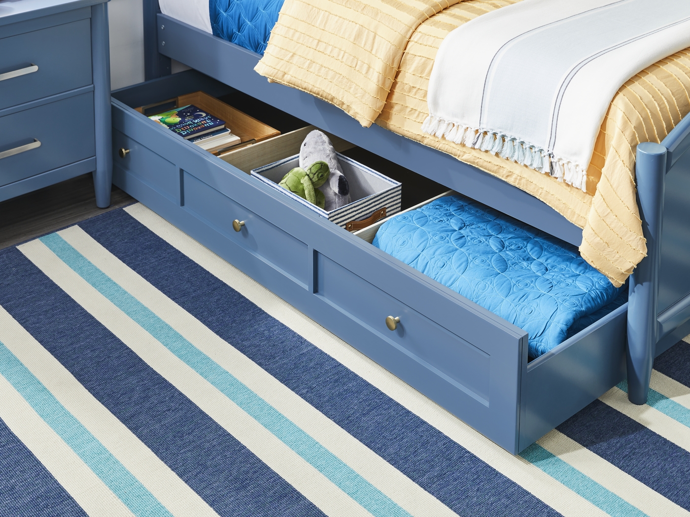 Kids Modern Colors Slate Blue Twin Storage Trundle - Thumbnail - Image 3