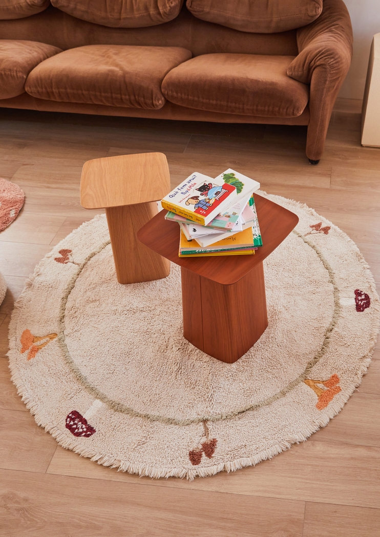 Kids Chanterelle Natural 4'7 Machine Washable Round Rug - Thumbnail - Image 2