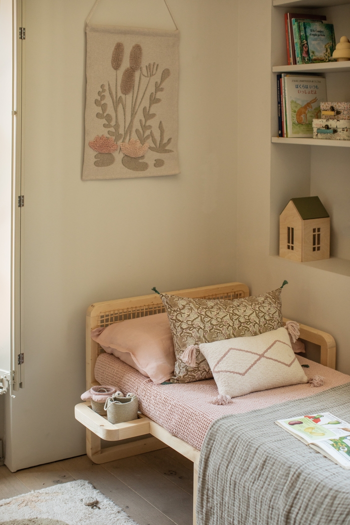 Kids Natural Magic Pond Wall Decor - Thumbnail - Image 2