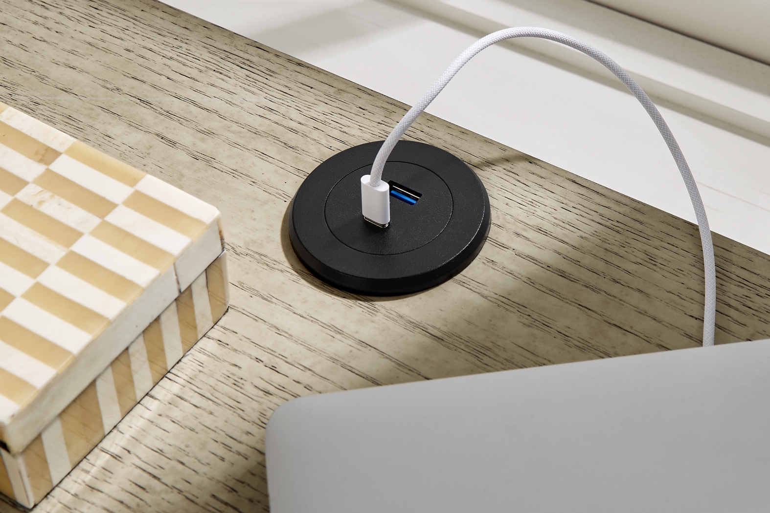 Kids Oberon Cream Nightstand - Thumbnail - Image 4