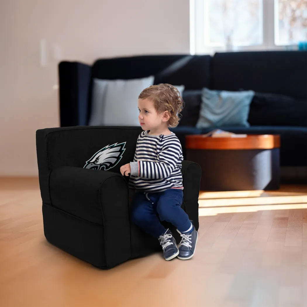 Kids Philadelphia Eagles Black Chair - Thumbnail - Image 6