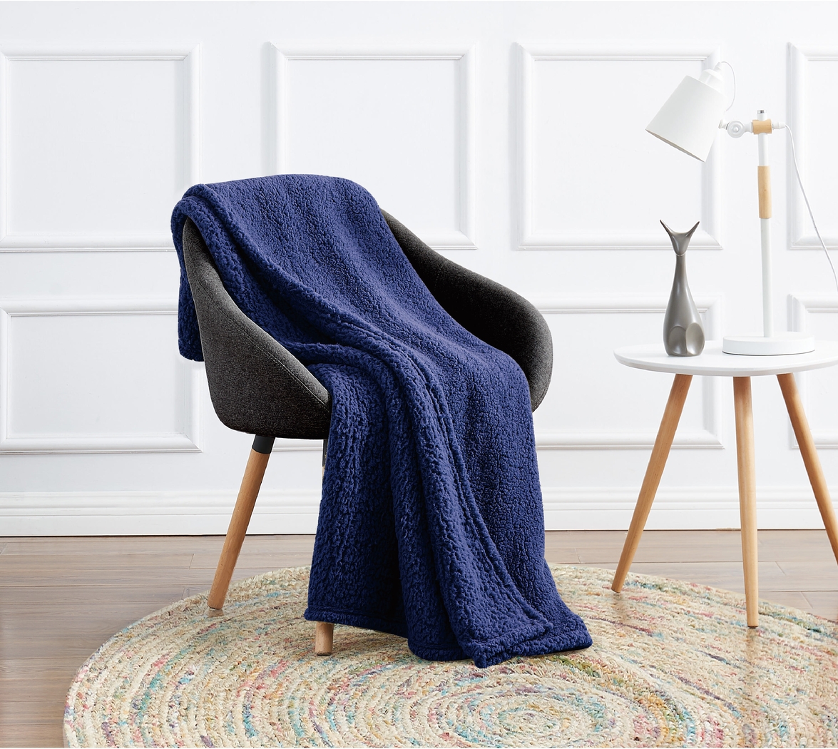 Kids Plush Cloud Navy Full/Queen Blanket - Thumbnail - Image 3