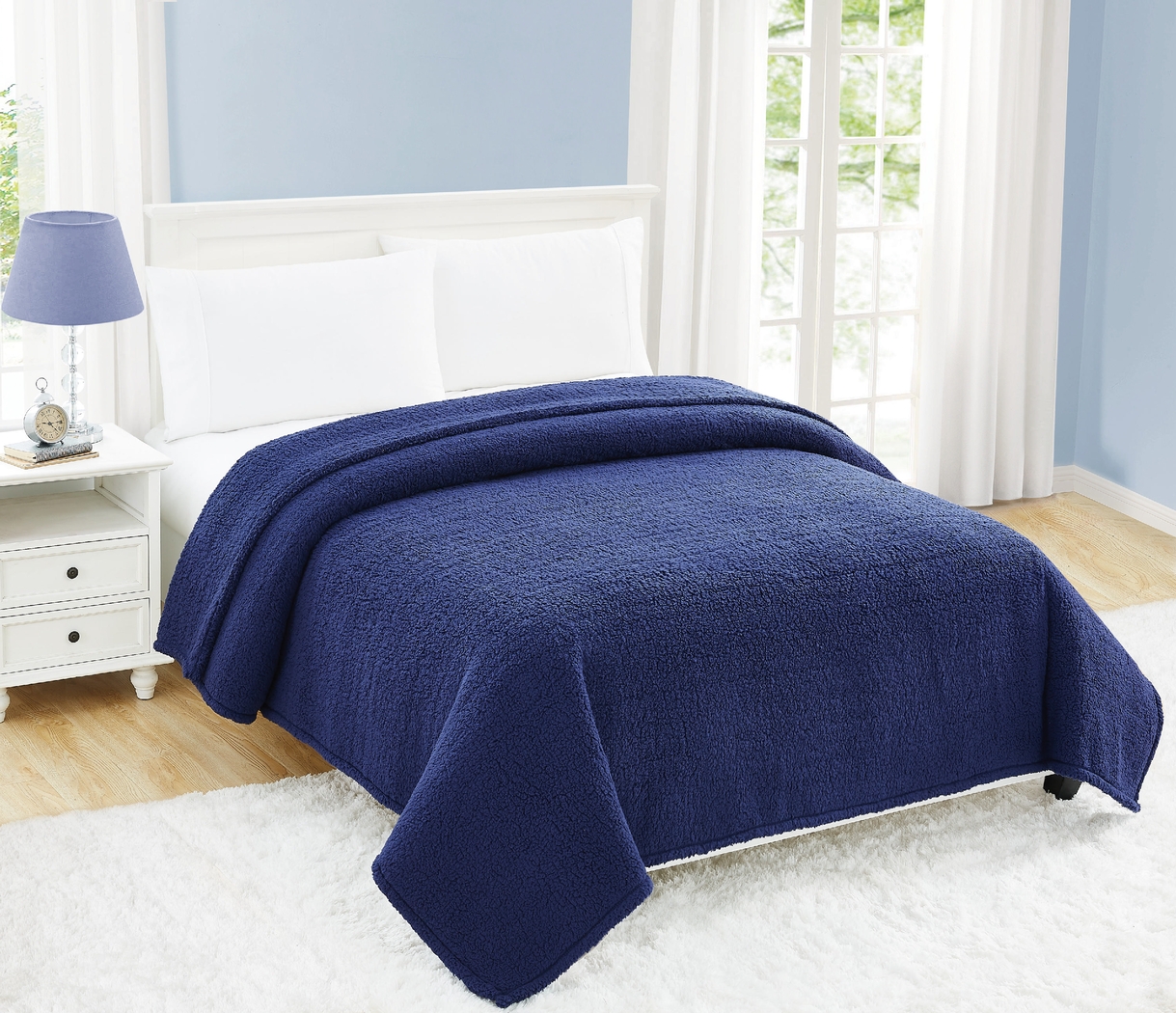 Kids Plush Cloud Navy Full/Queen Blanket - Thumbnail - Image 5