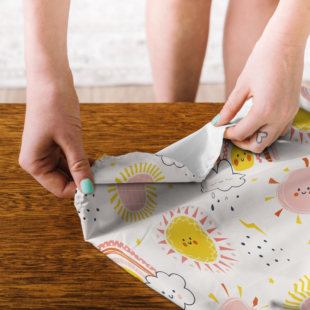 Kids Rainbow Cuties White Tapestry - Thumbnail - Image 2