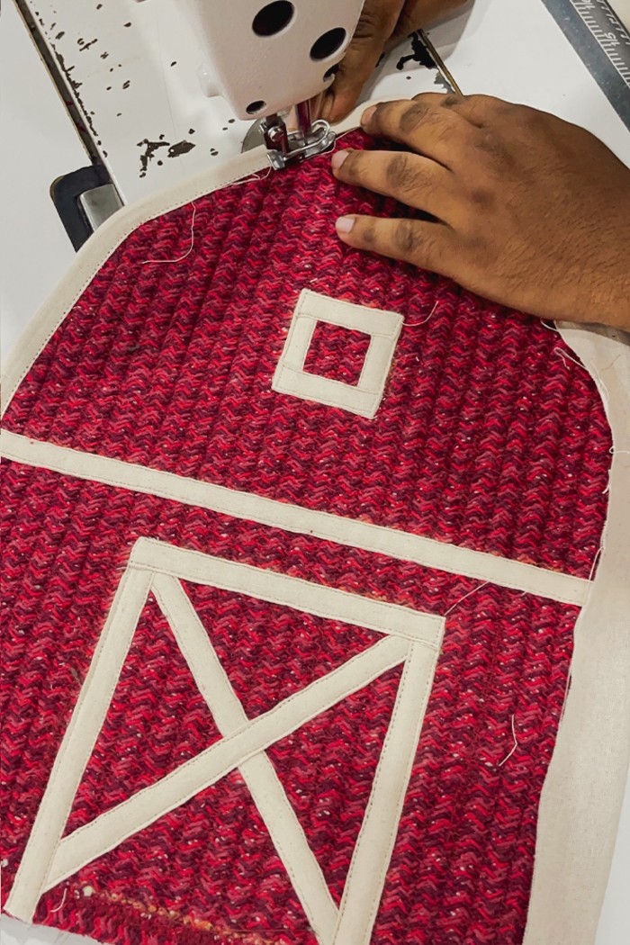 Kids Red Farm Basket - Thumbnail - Image 2