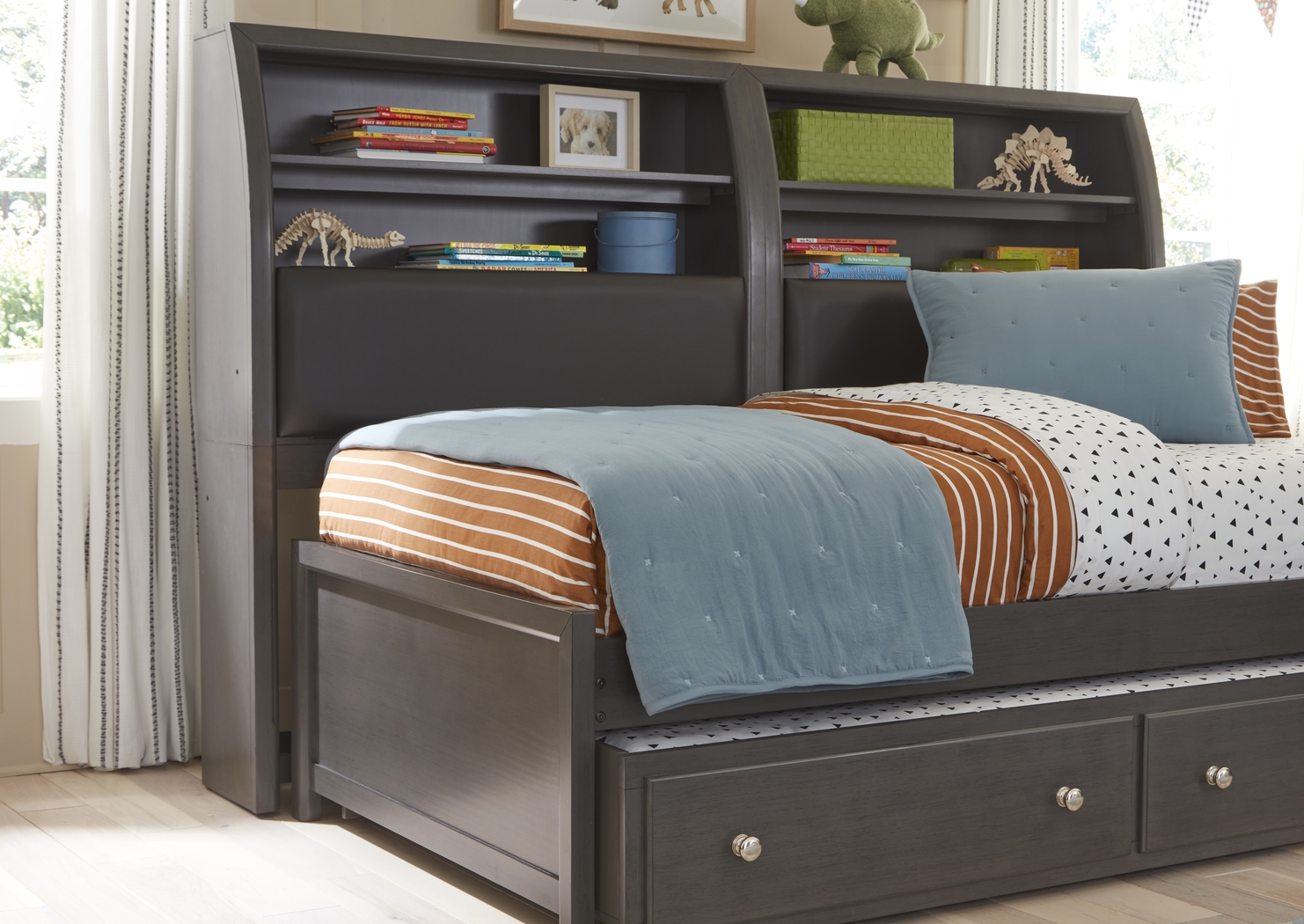 Kids Santa Cruz Gray Twin Bookcase Wall Bed - Thumbnail - Image 3