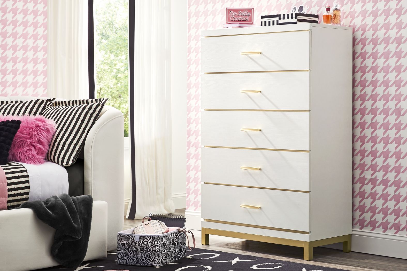 Kids Skye White Chest - Thumbnail - Image 3