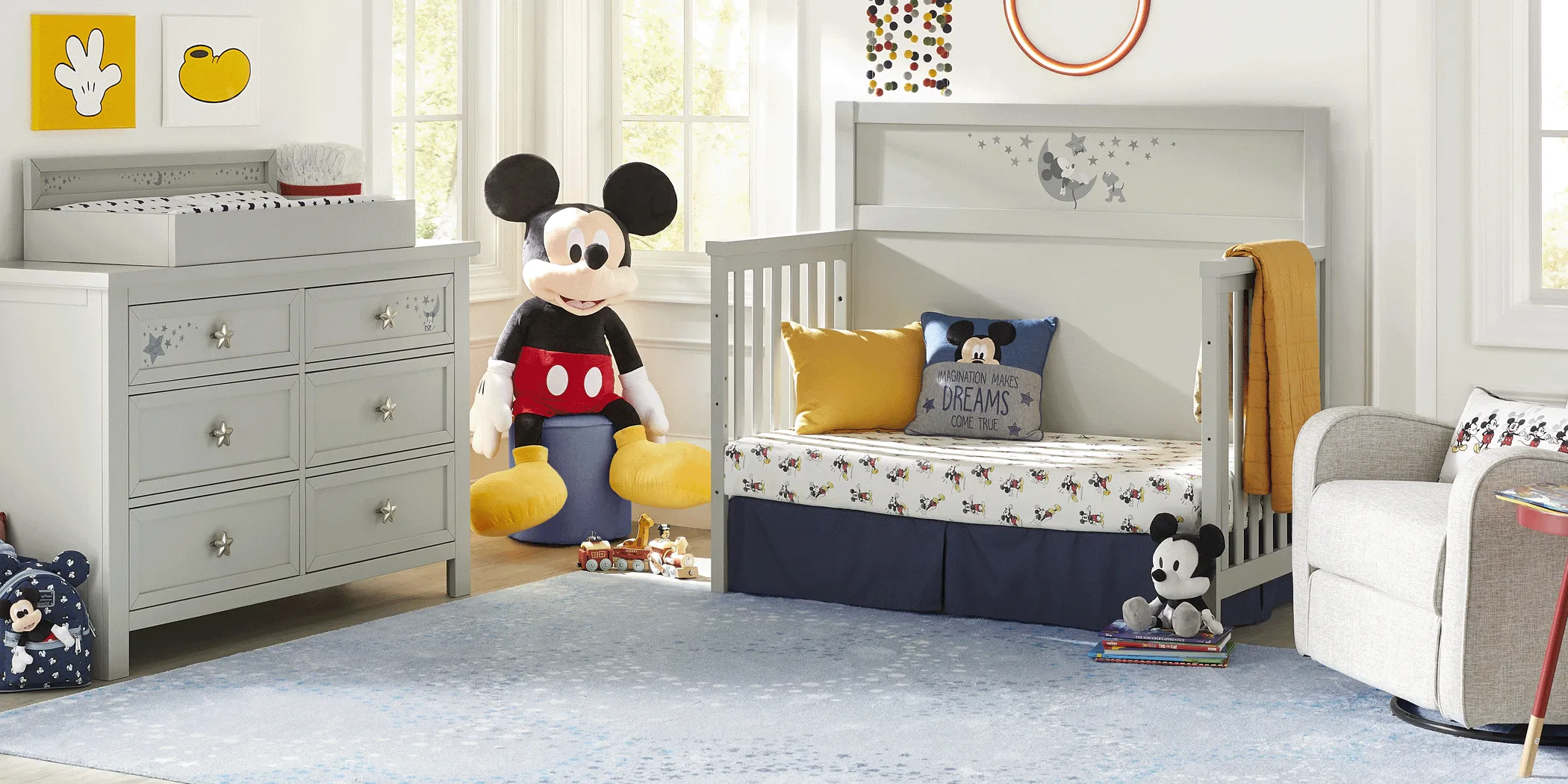 Kids Starry Dreams with Mickey Mouse Gray 6 Pc Nursery with Toddler and Conversion Rails - Thumbnail - Image 3
