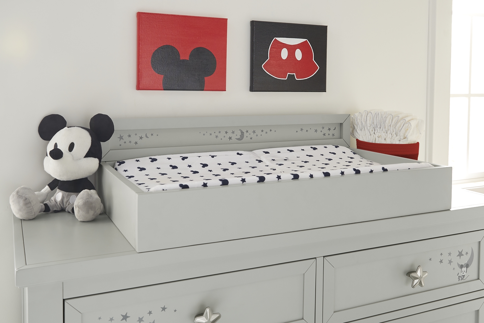 Kids Starry Dreams with Mickey Mouse Gray 5 Pc Nursery with Toddler Rails - Thumbnail - Image 7