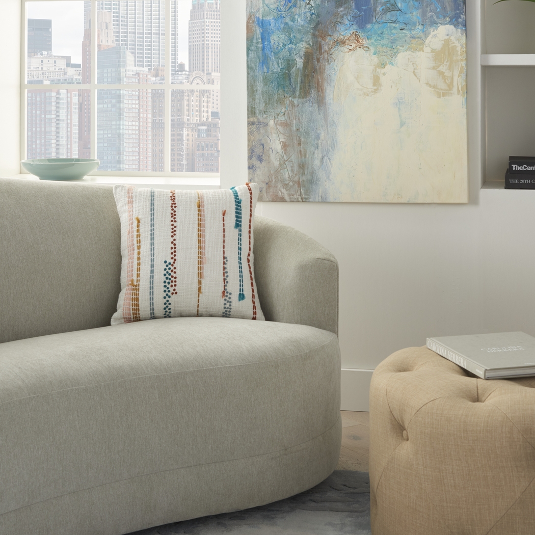 Kids Wildhoney II Ivory Throw Pillow - Thumbnail - Image 3