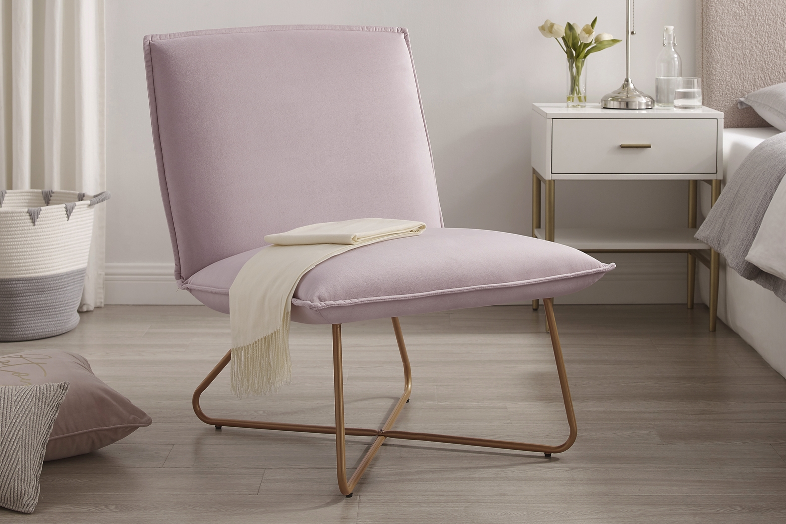 Kids Wiley Blush Accent Chair - Thumbnail - Image 3