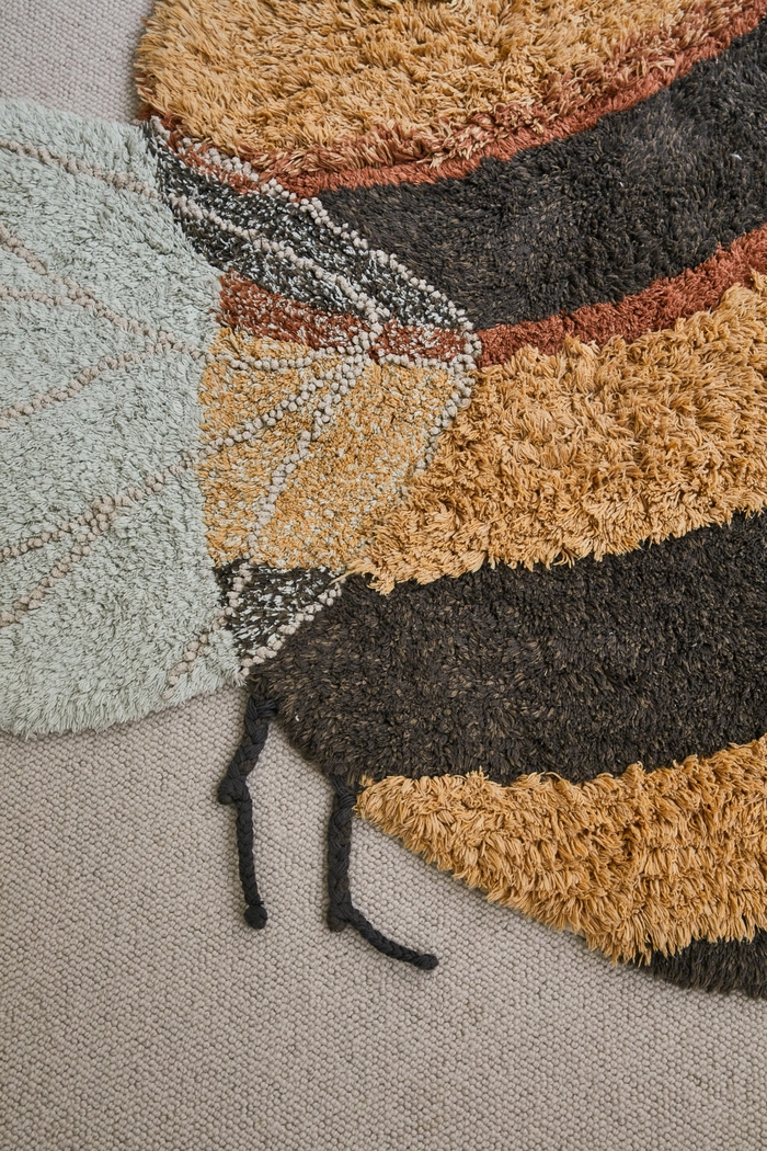 Kids Yellow 3'9 x 5' Machine Washable Bee Rug - Thumbnail - Image 11