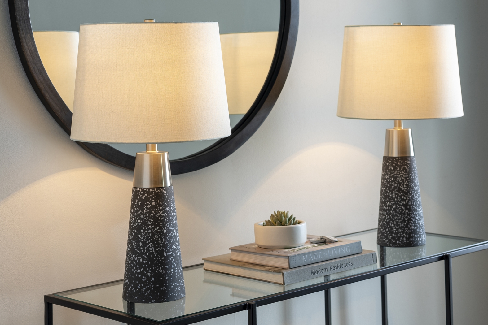 Kildate Edge Gray Table Lamps, Set of 2 - Thumbnail - Image 7