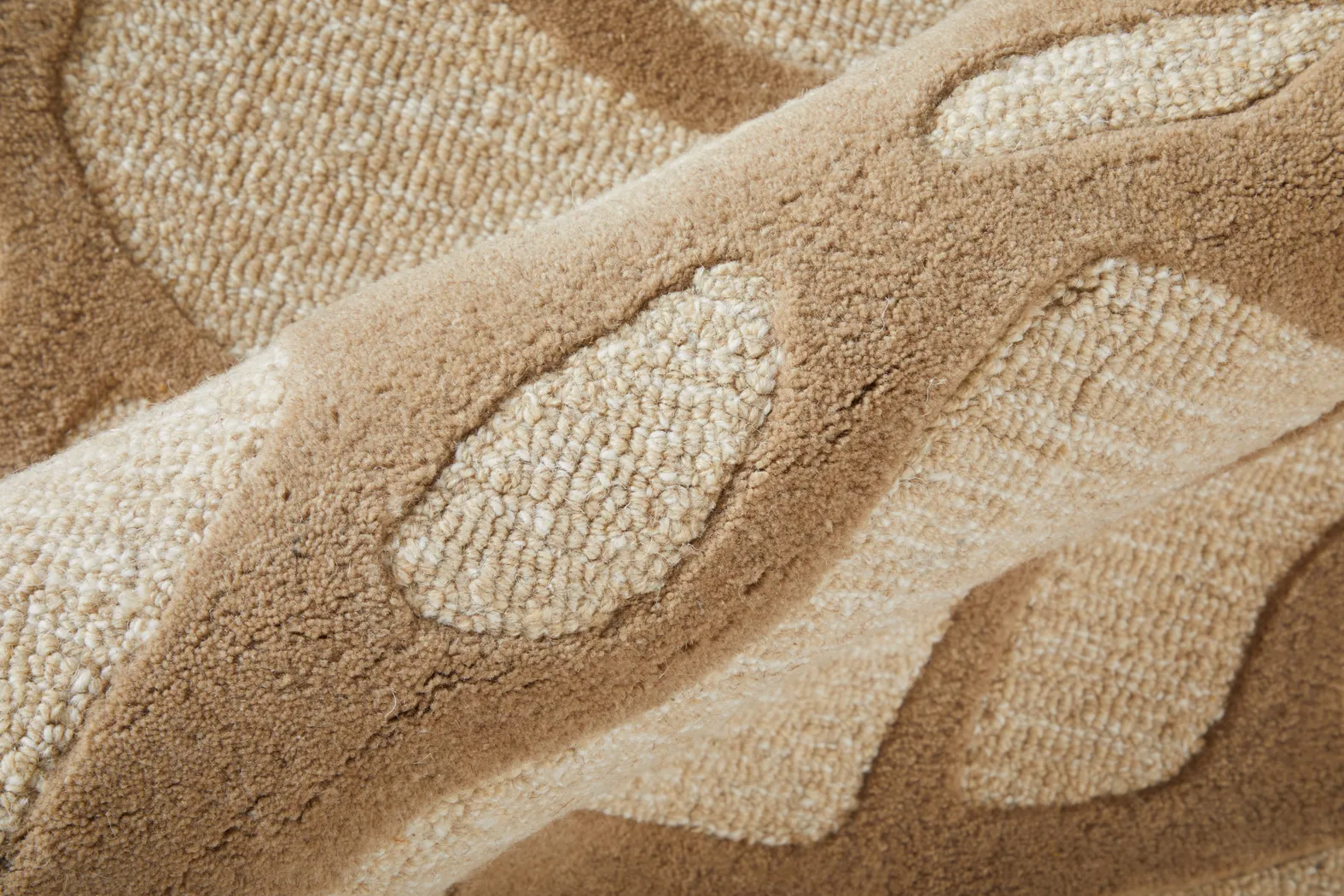 Kimly Brown 8' x 10' Rug - Image 4