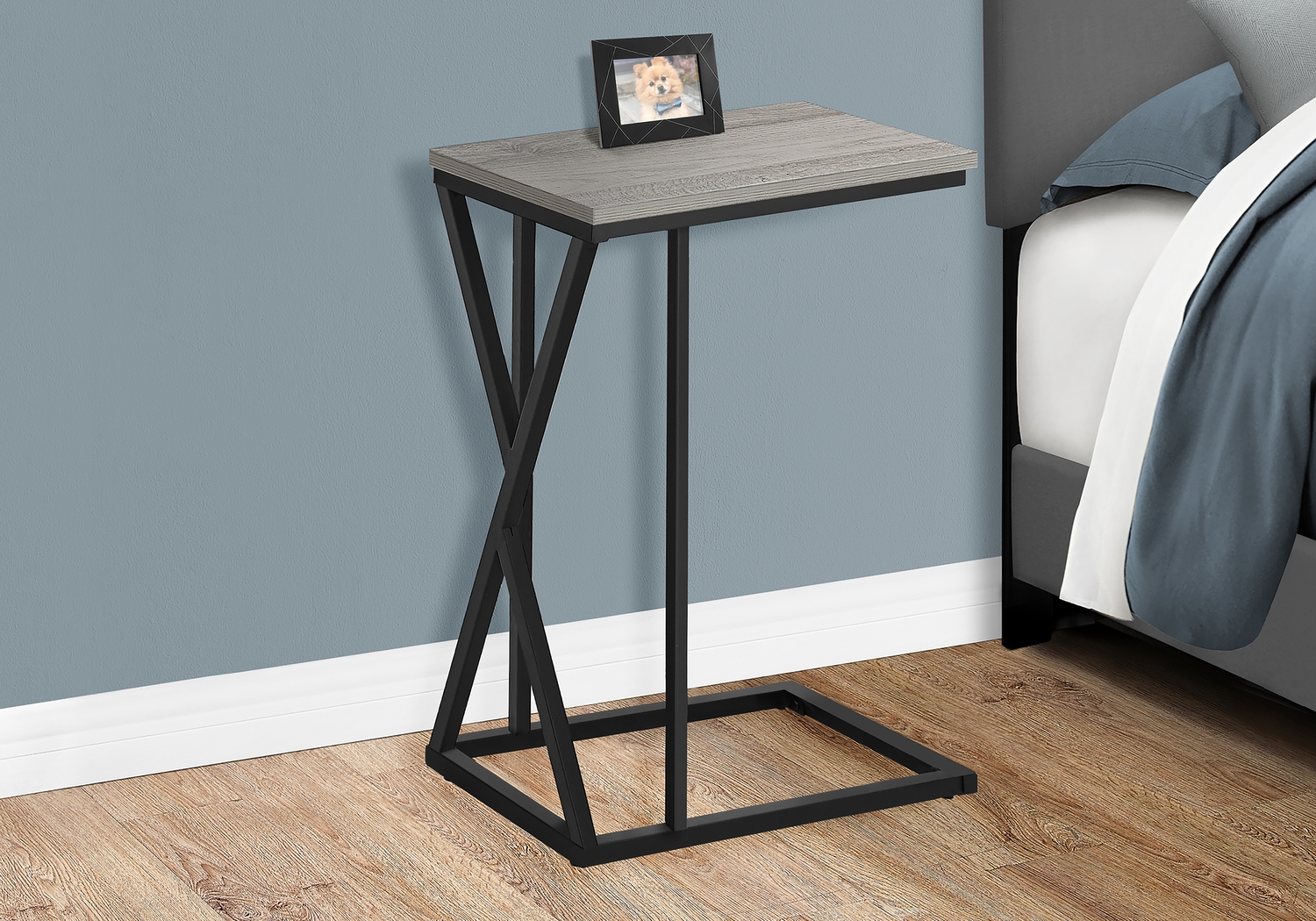 Kimmelway Gray Accent Table - Thumbnail - Image 5