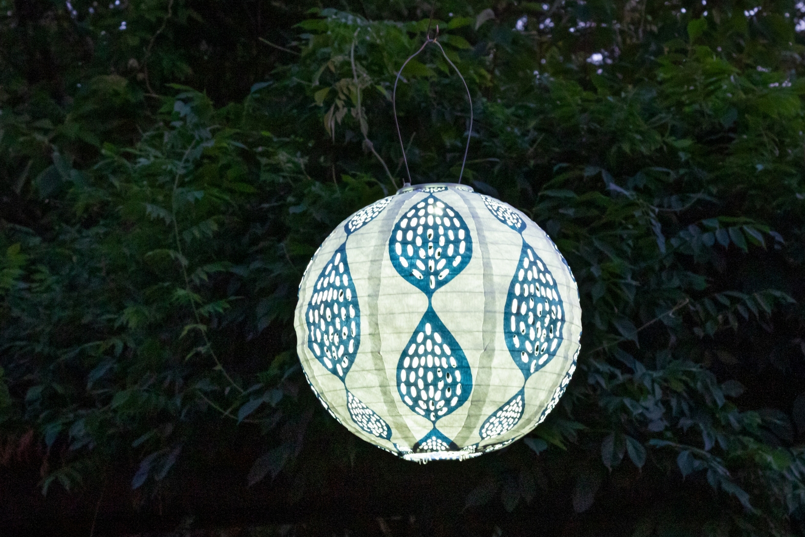 Kimmer Trail Outdoor Blue Solar Lantern - Thumbnail - Image 3